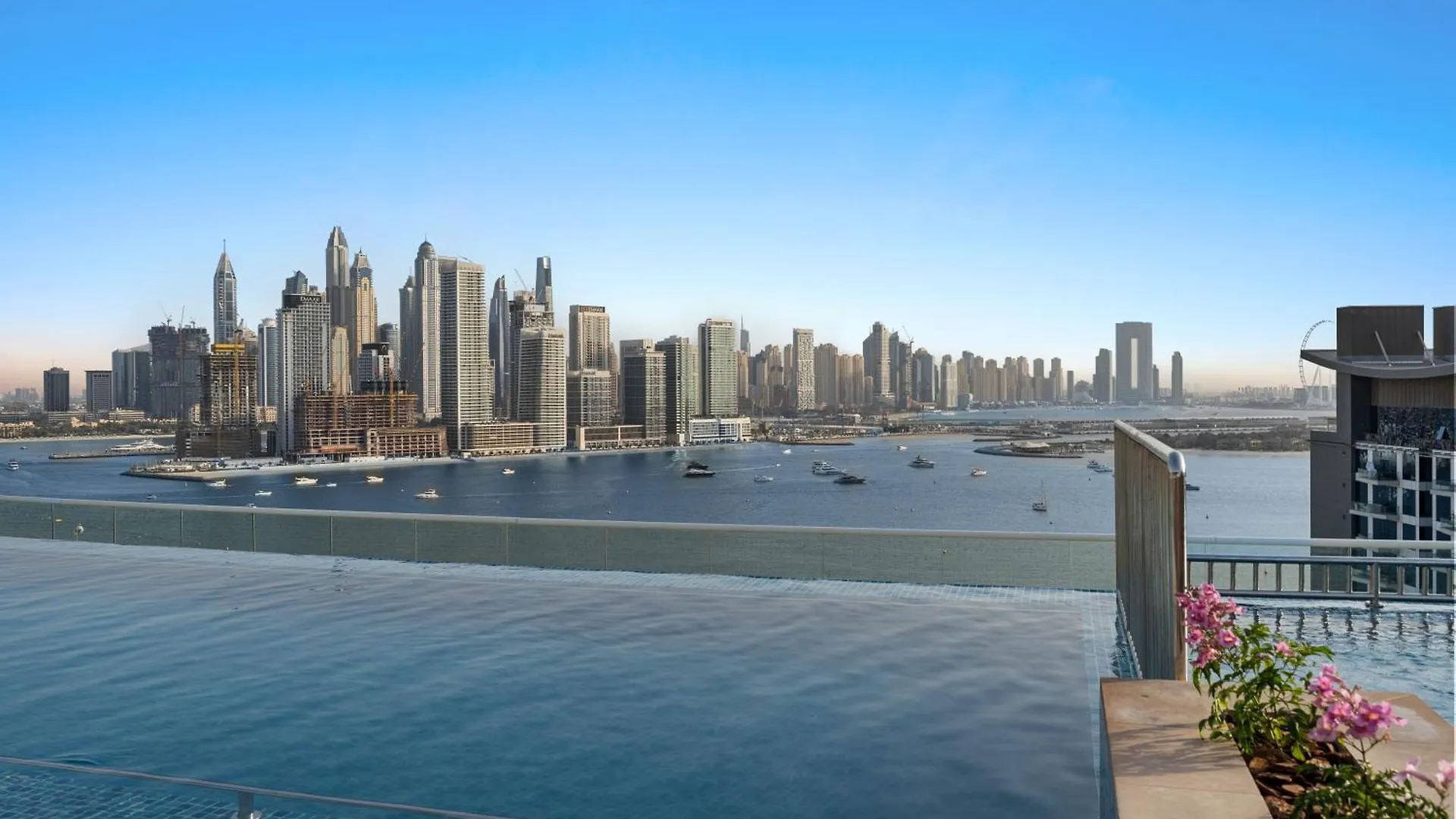 Apartment Brand New Luxury Studio In The Heart Of The Palm United Arab Emirates